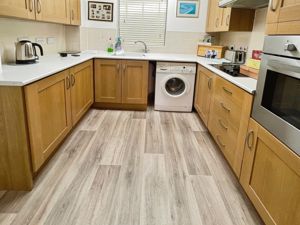 Kitchen- click for photo gallery